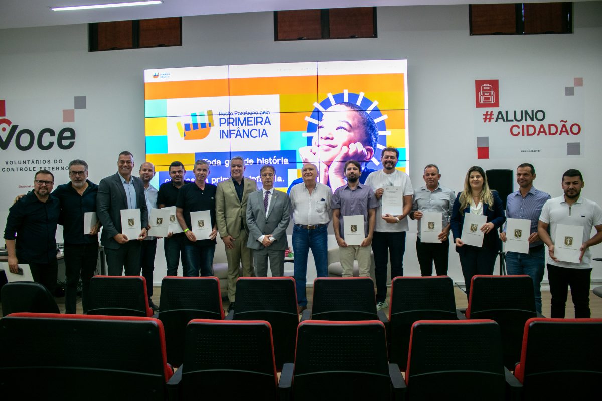 Encontro Prefeitos - Assinatura Pacto
