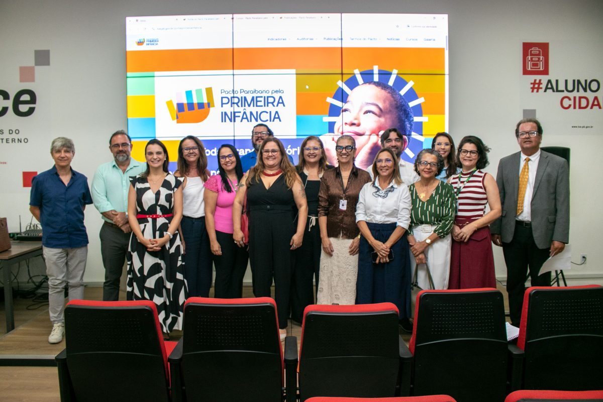 Reunião Comissão Primeira Infância com Universidades