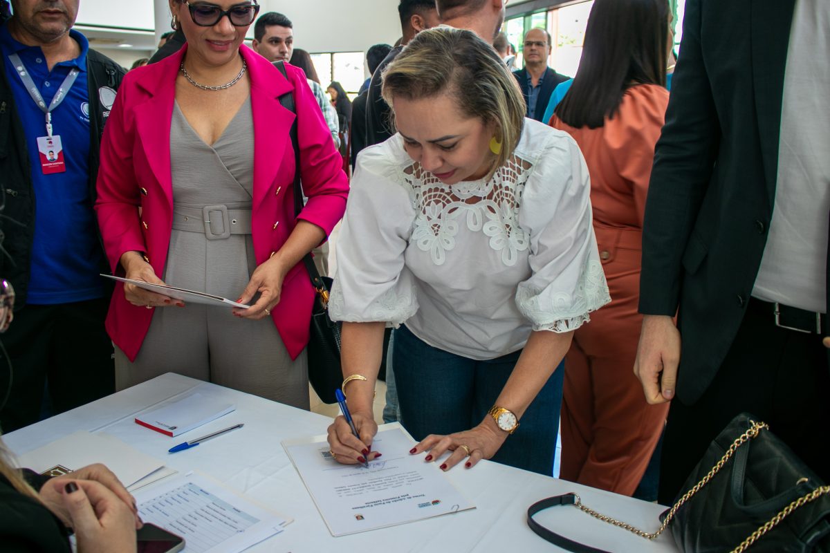 Prefeita de Mulungu - Daniela Rodrigues Ribeiro
