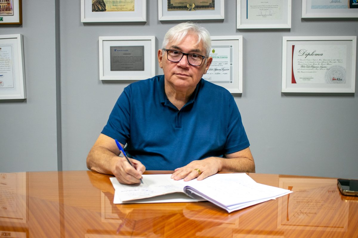 Prefeito de Pedra Lavrada - Tota Guedes