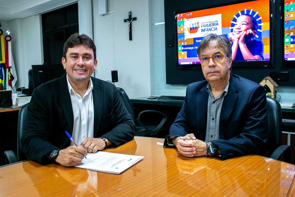 Prefeito de Sousa - Helder Moreira Abrantes de Carvalho