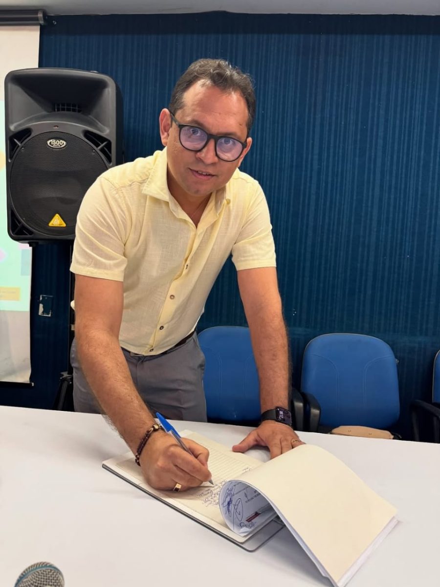 Prefeito de Lastro - Ronaldo Gonçalves Soares Sobrinho