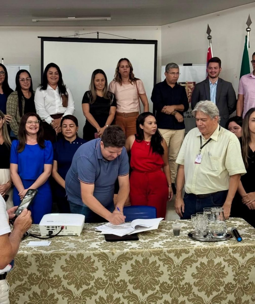 Prefeito de Ouro Velho - Gilvaney José Venâncio da Silva Jr.