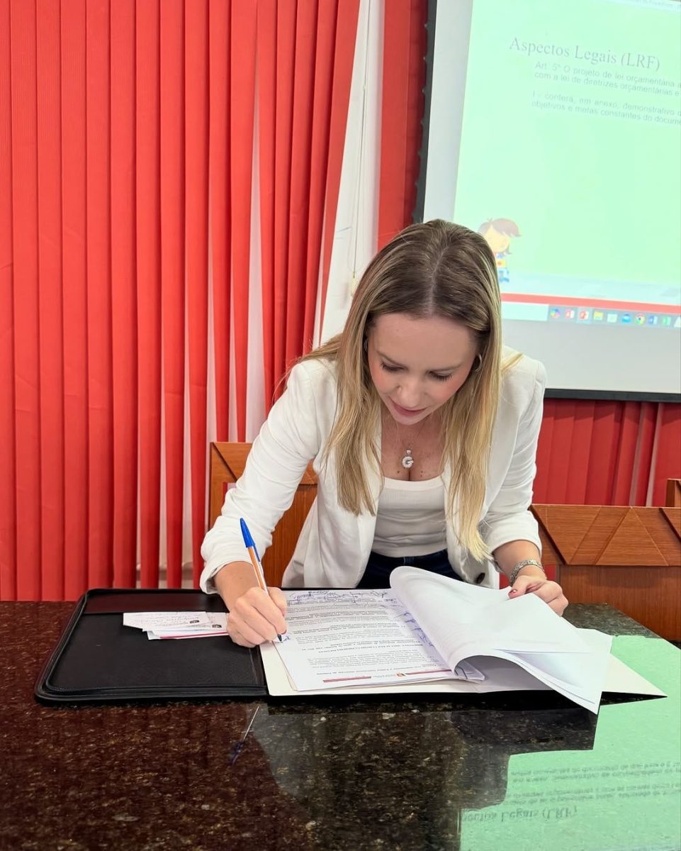 Prefeita de São Bentinho - Giovana Leite Cavalcante Olímpio