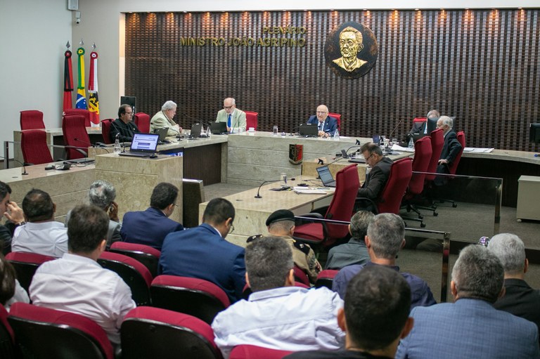 TCE aprova contas anuais do Gabinete Militar do governador e de oito Prefeituras Municipais