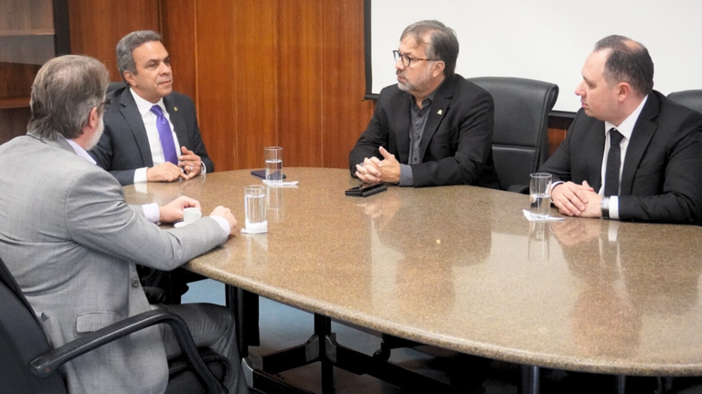 Fábio Nogueira participou de encontro no TCMSP com Transparência Internacional para alinhamento institucional com tribunais