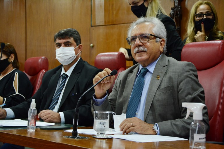 Presidente do TCE-PB participou do I Fórum Anticorrupção da Câmara de João Pessoa