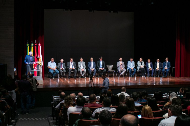 Em palestra sobre contratação temporária, TCE-PB alerta gestores para cumprimento das obrigações constitucionais