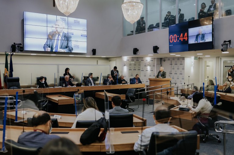Presidente do TCE-PB participou na ALPB da audiência pública para debater LDO 2023