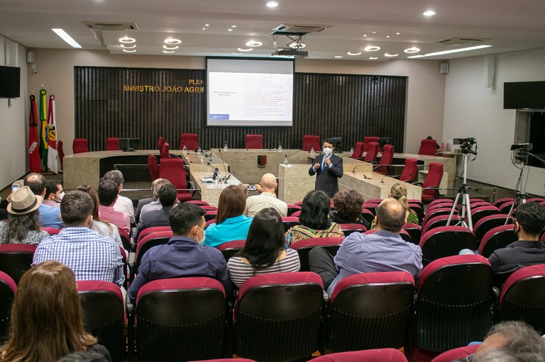 Palestra no TCE-PB aborda Inteligência Artificial na Saúde