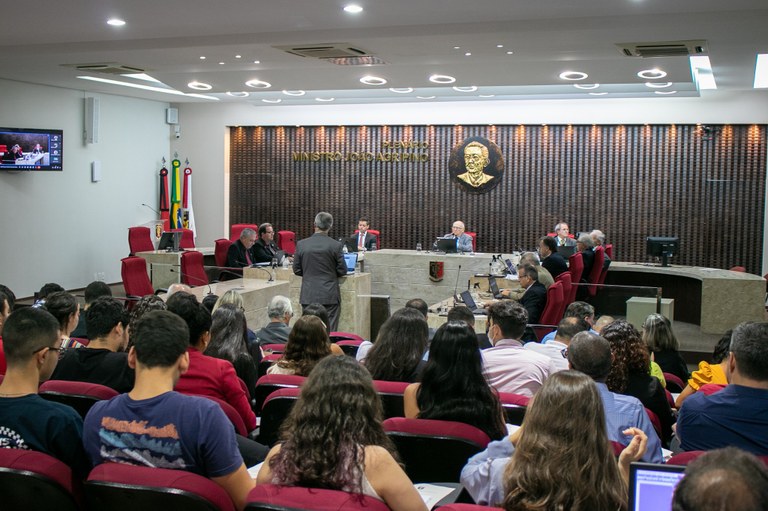 Pleno do Tribunal de Contas aprova Voto de Pesar pelo falecimento do conselheiro Flávio Sátiro Fernandes