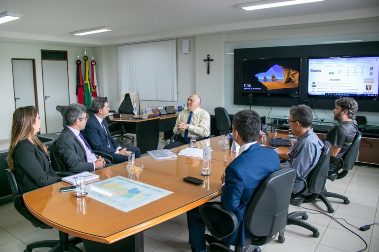 Presidente do TCE-PB recebe em audiência integrantes do Núcleo de Justiça Restaurativa do TJPB