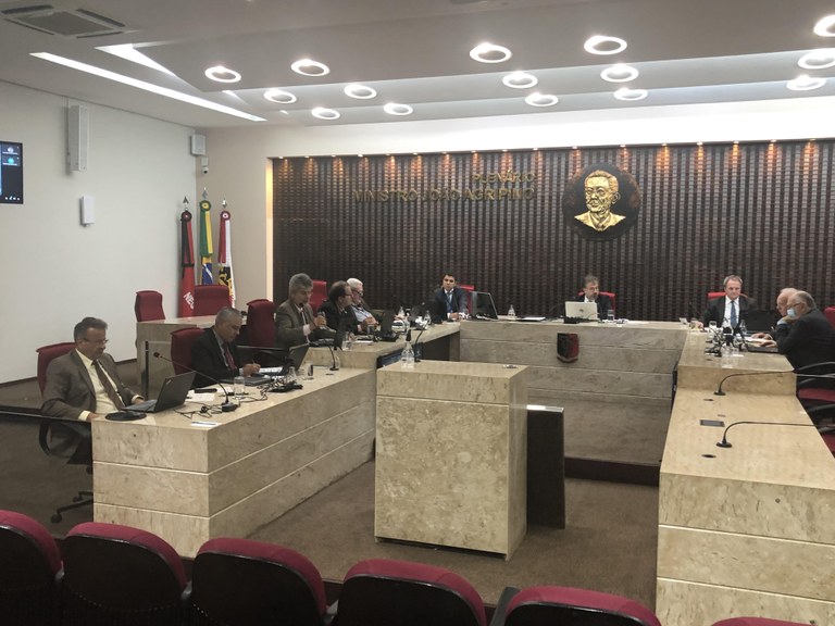 Pleno do TCE-PB emite pareceres favoráveis à aprovação de seis prefeituras paraibanas