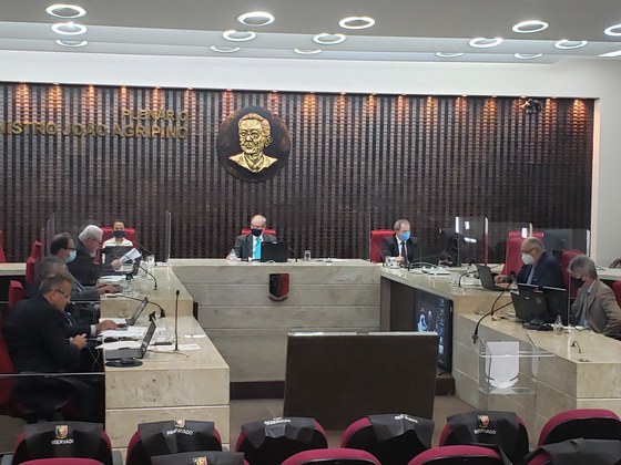 TCE-PB rejeita contas de duas prefeituras e adia análise de recursos sobre processos de Sousa