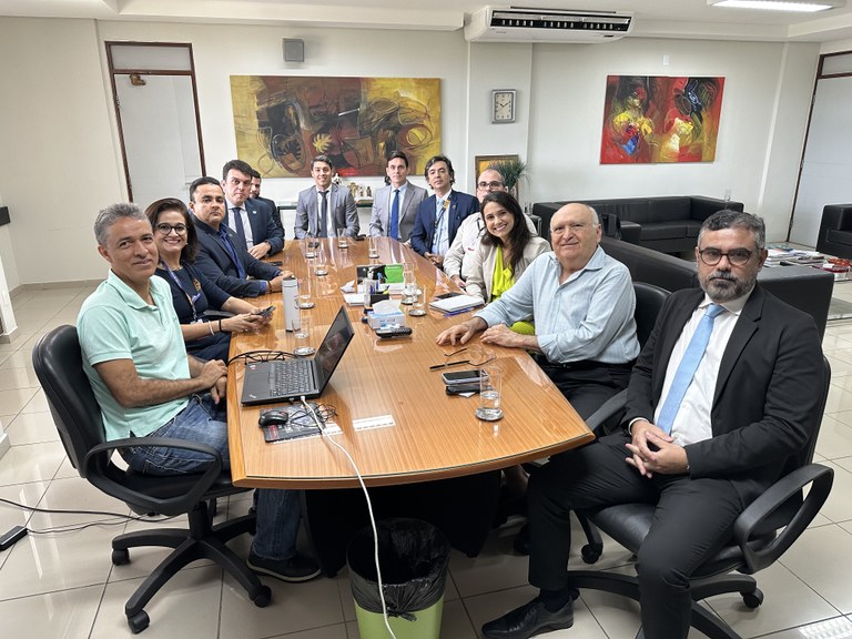 Presidente do TCE-PB recebe visita da diretoria da ANTC e tratam de avanços em auditoria