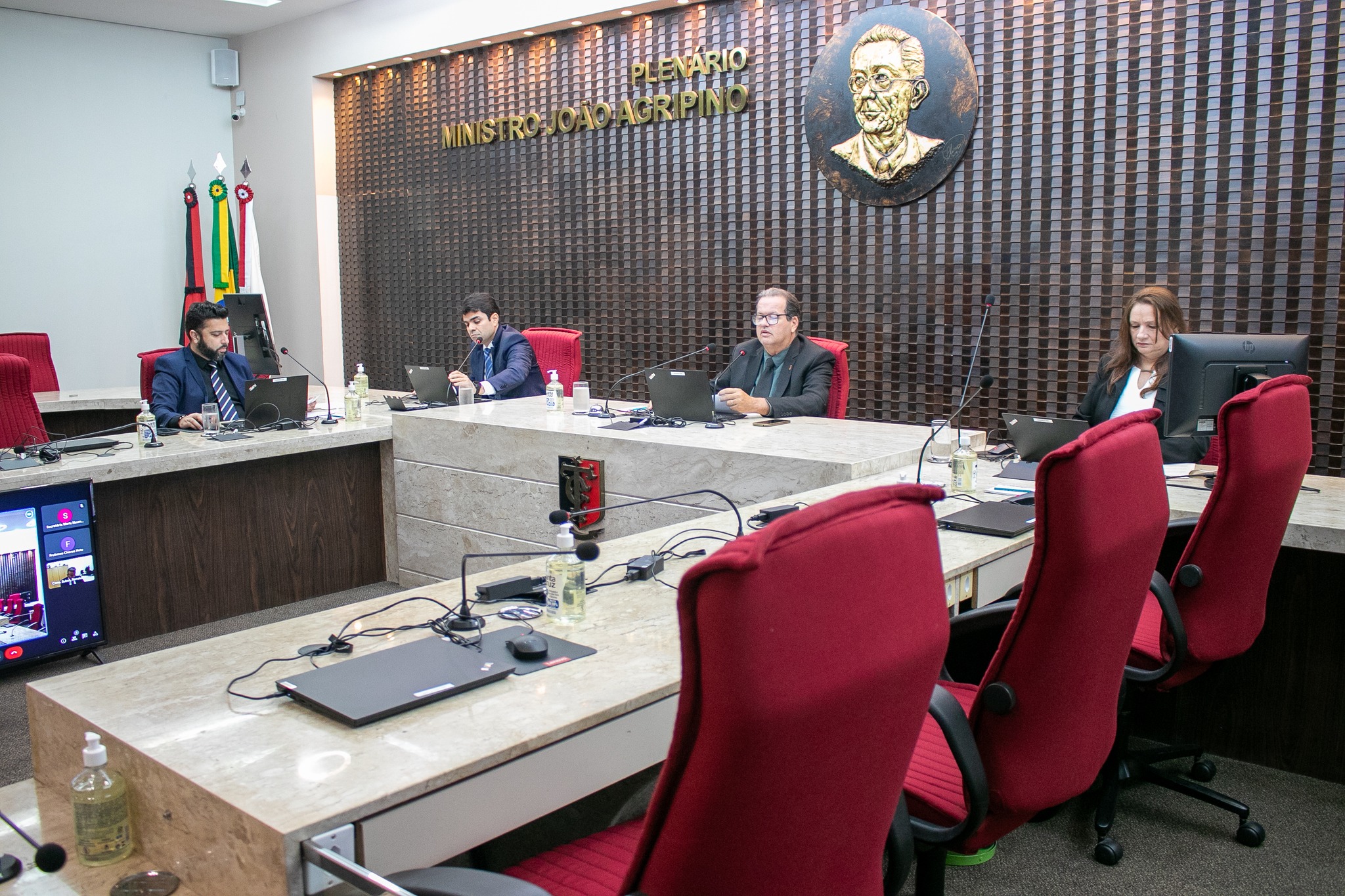 Câmara do TCE tem como improcedente denúncia do mau uso de carros da  Câmara de João Pessoa