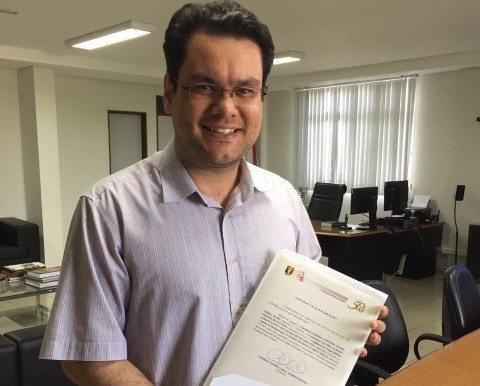 Presidente do TCE-PB assina Portaria que designa membros da Comissão para concurso público