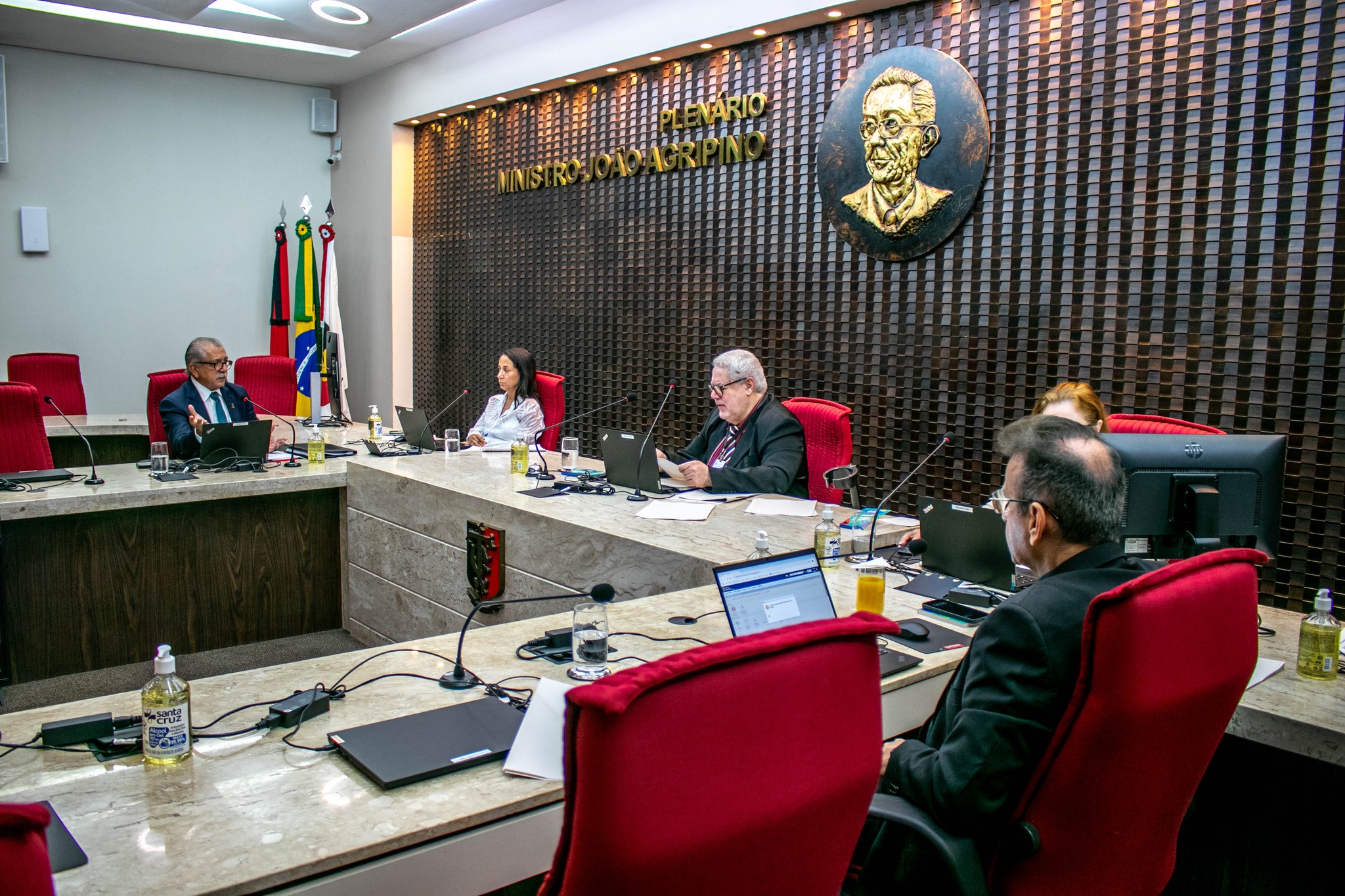 Dezessete Câmaras Municipais têm aprovação de suas contas anuais  pela 1ª Câmara do TCE