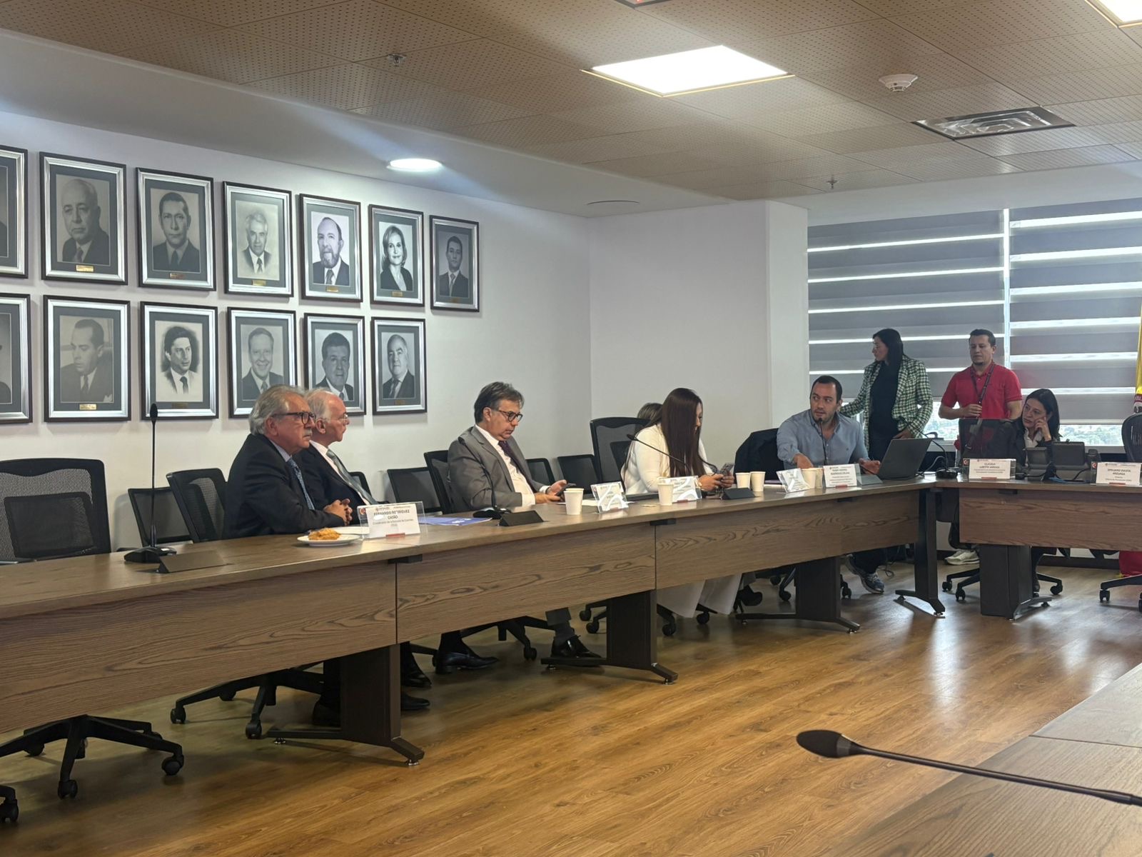 Conselheiros do TCE-PB participam de Foro Internacional de Segurança Digital em Cartagena, na Colômbia
