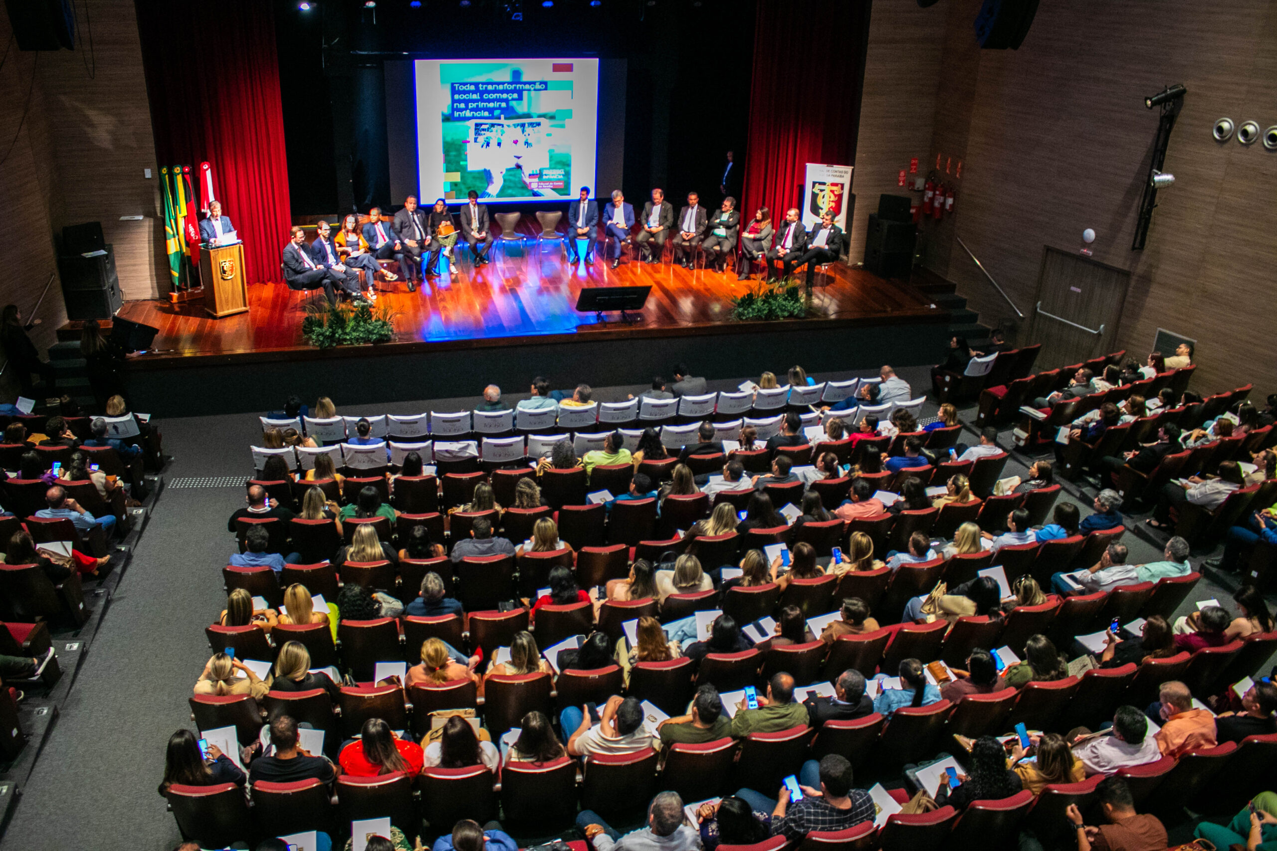 TCE-PB realiza Encontro da Primeira Infância com adesão de 70 prefeitos ao Pacto e mais de 800 participantes