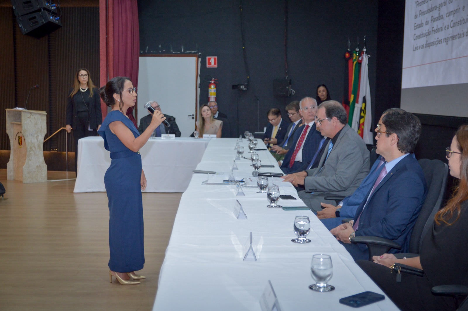 Tribunal Pleno empossa Elvira Samara Pereira como Procuradora Geral do Ministério Público junto ao TCE