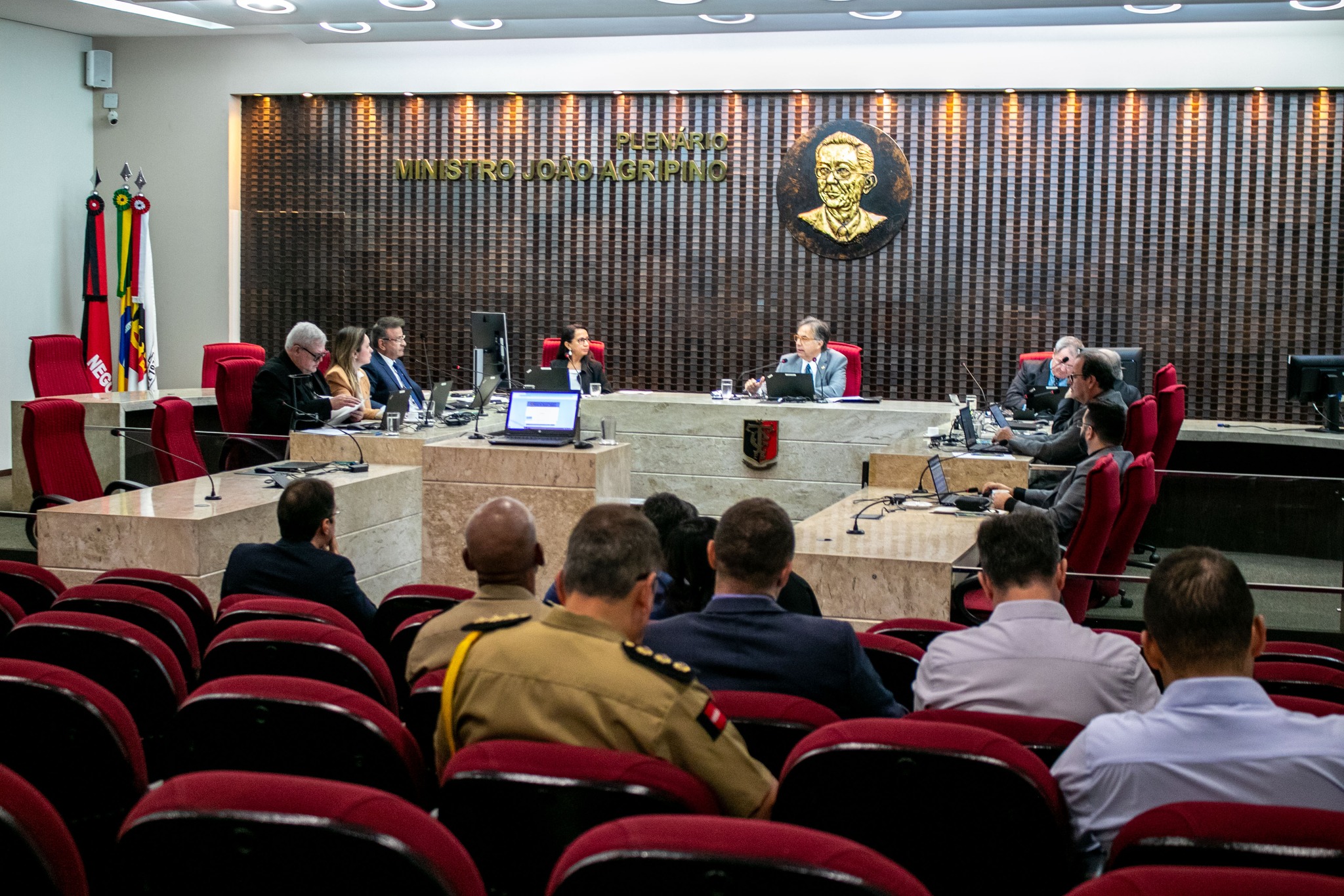 TCE-PB concede prazo de 15 dias para prefeito assinar Pacto e reduzir temporários sob pena contas reprovadas