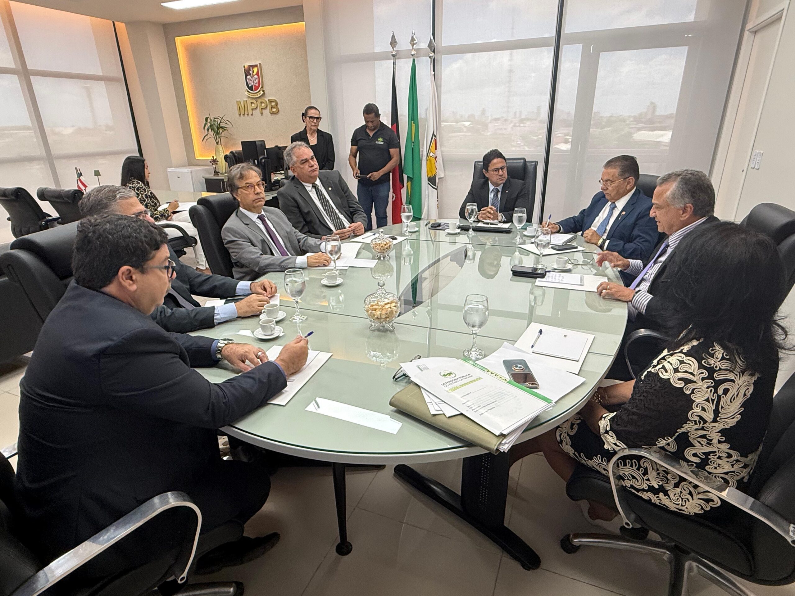 Fábio Nogueira destaca harmonia institucional em reunião da Comissão Interpoderes