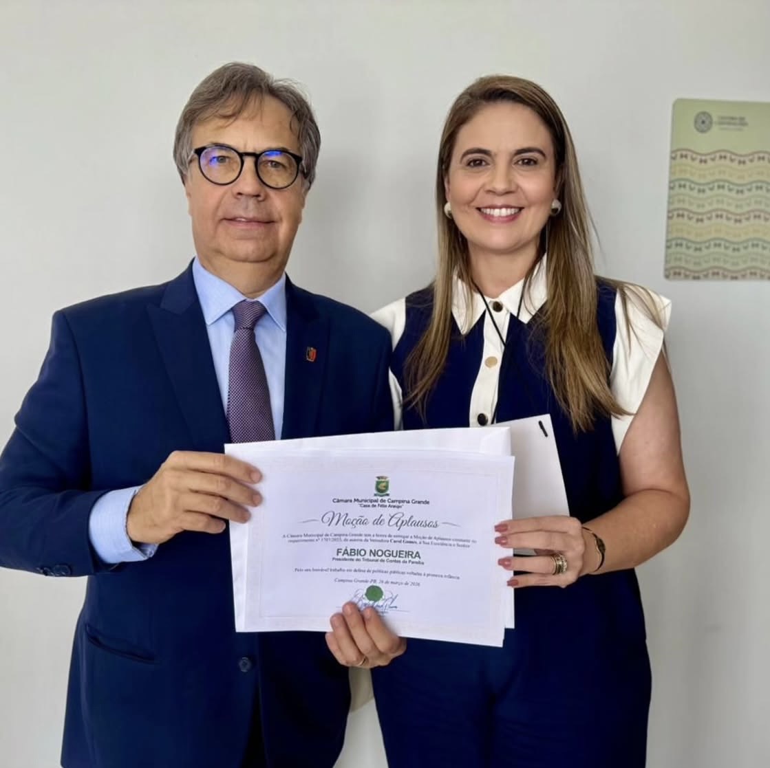 Presidente do TCE-PB é homenageado por atuação em defesa da primeira infância