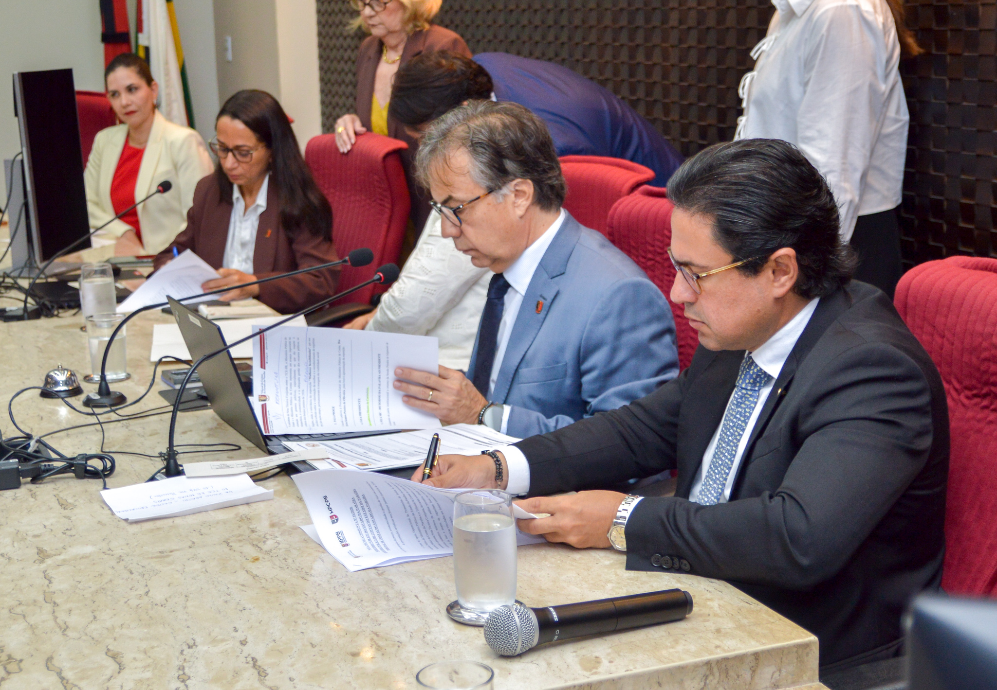  TCE, MPC e MPE recomendam a Prefeituras em crise financeira o comedimento nos gastos com festas juninas