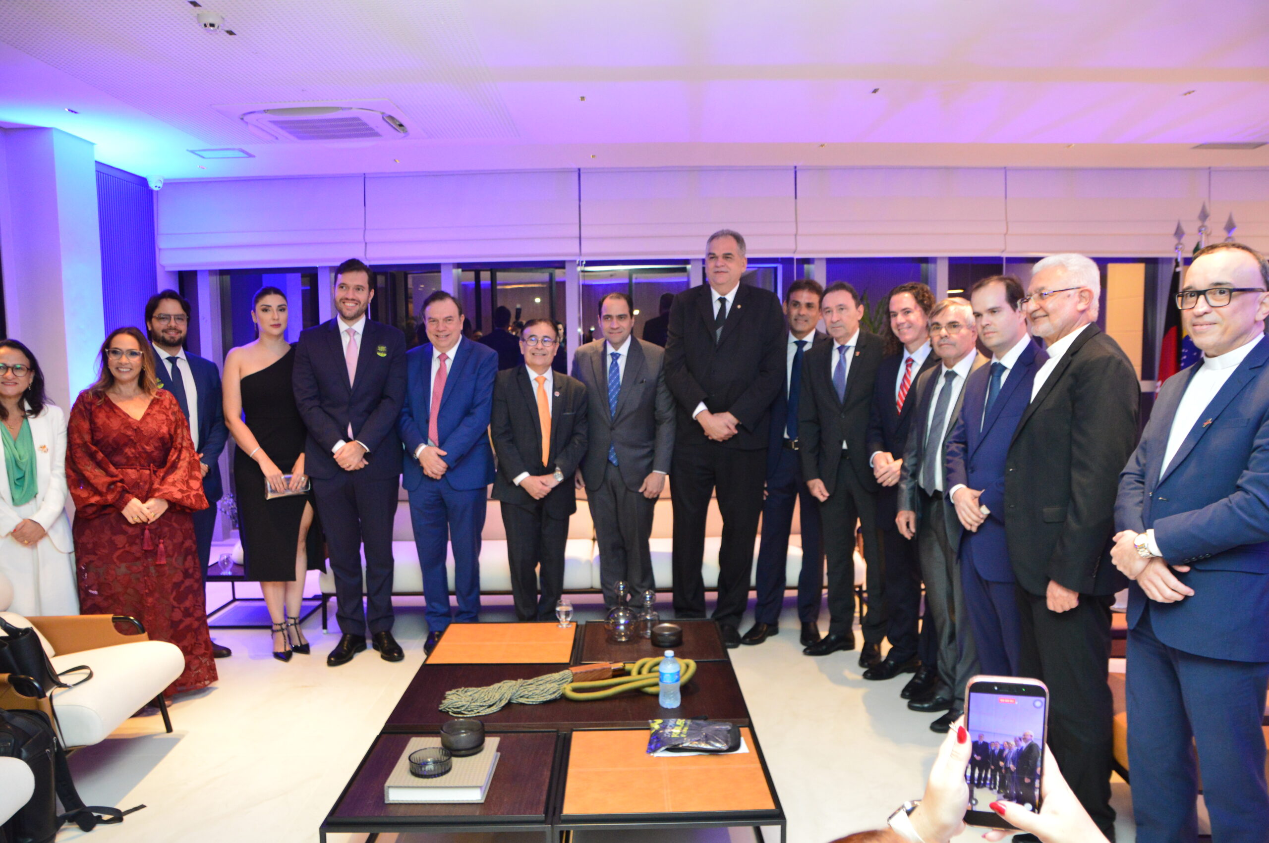 Conselheiro Deusdete Queiroga representa o TCE-PB na inauguração da nova sede da OAB-PB