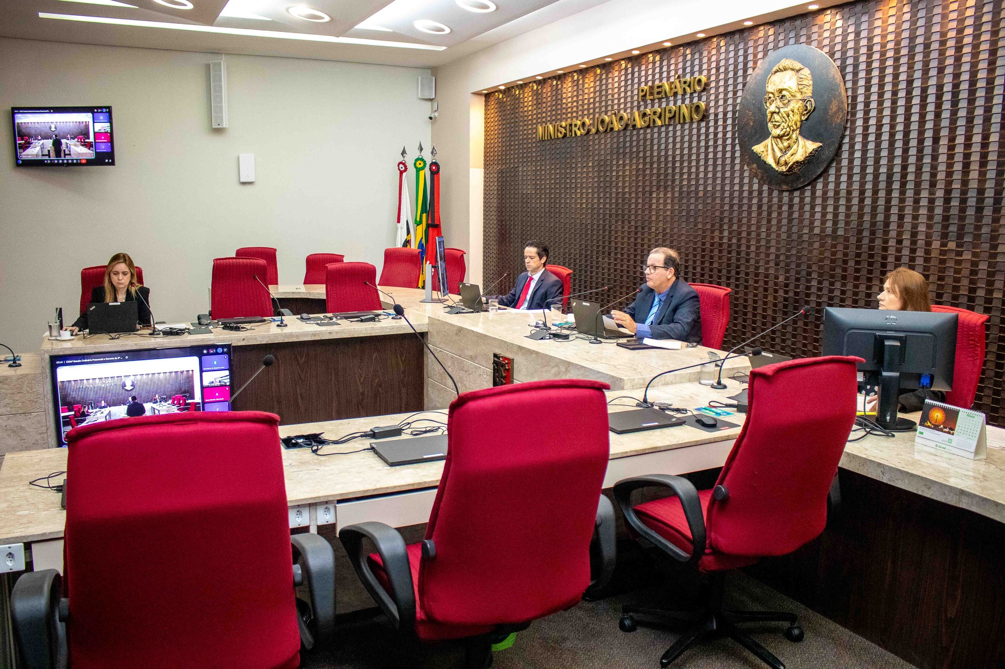 Despesas não comprovadas acarretam débito a ex-secretário de Saúde superior a R$ 3 milhões