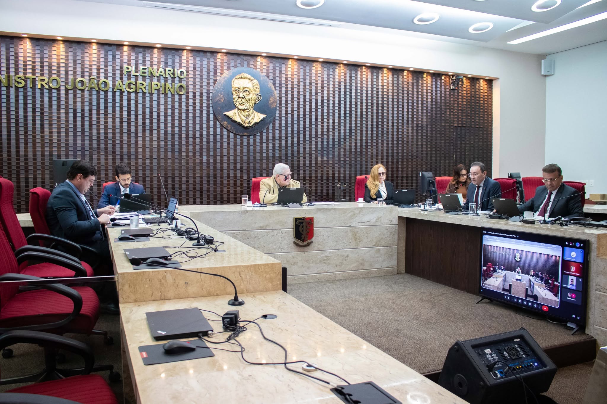 Primeira Câmara do TCE aprova contas anuais apresentadas por doze  Câmaras de  Vereadores